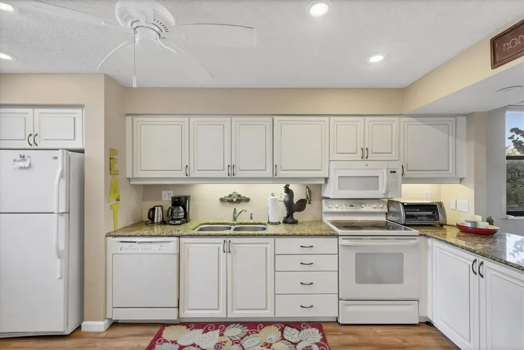 825 Bayport Way Longboat Key FL 34228