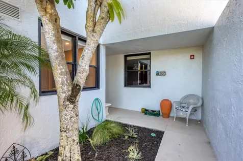 825 Bayport Way Longboat Key FL 34228