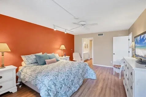 825 Bayport Way Longboat Key FL 34228