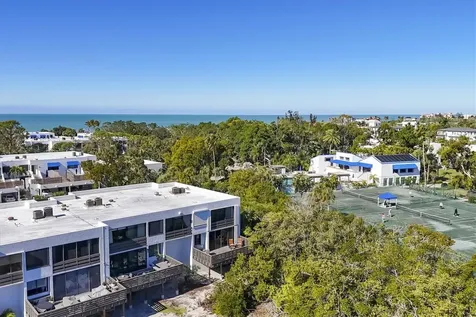 825 Bayport Way Longboat Key FL 34228