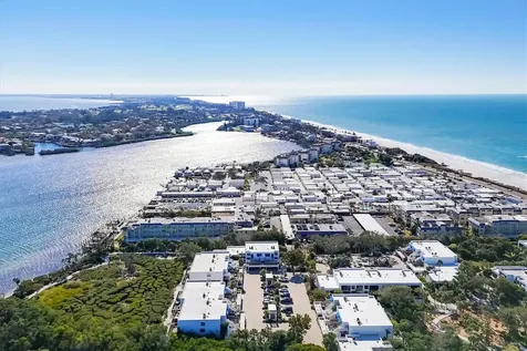 825 Bayport Way Longboat Key FL 34228