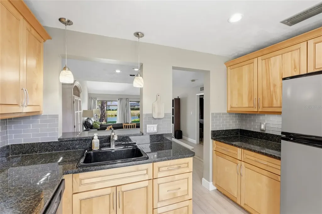 5207 Myrtle Wood Sarasota FL 34235