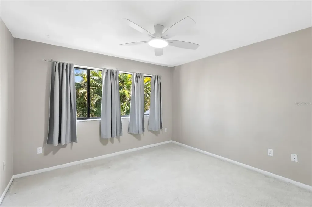 5207 Myrtle Wood Sarasota FL 34235