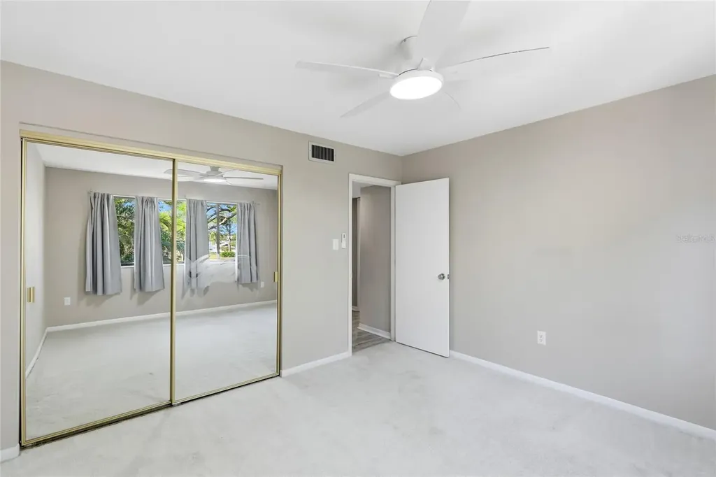 5207 Myrtle Wood Sarasota FL 34235