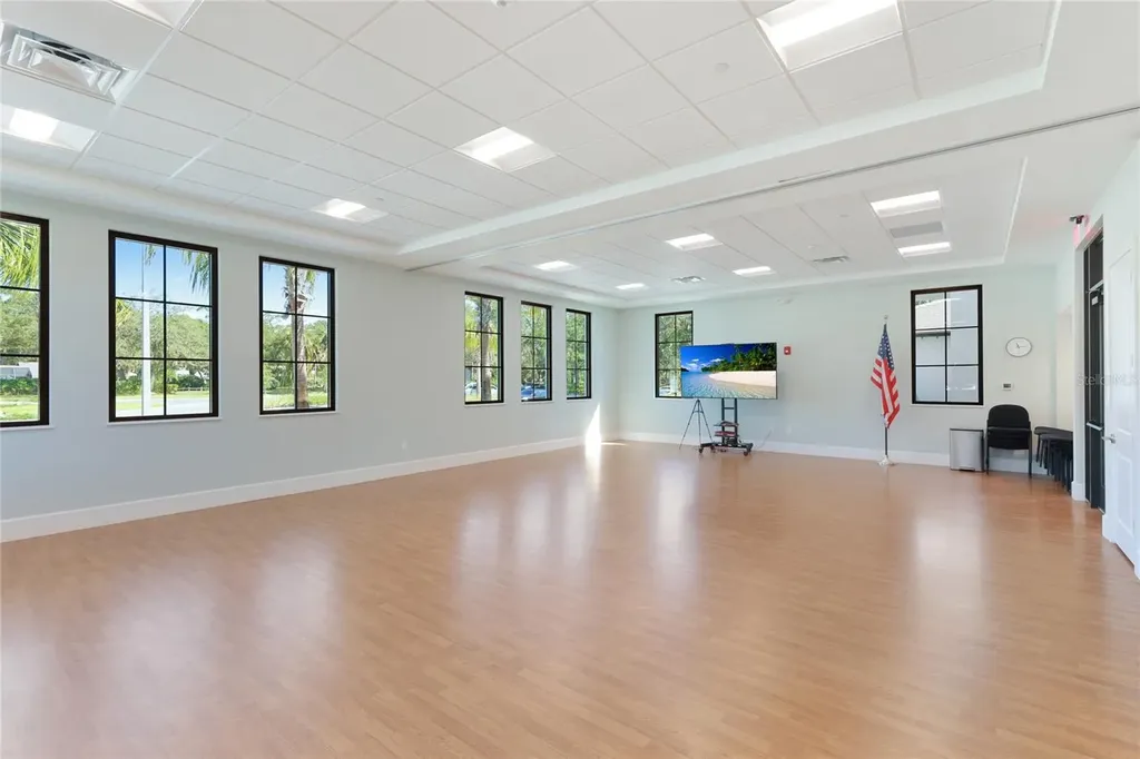 5207 Myrtle Wood Sarasota FL 34235