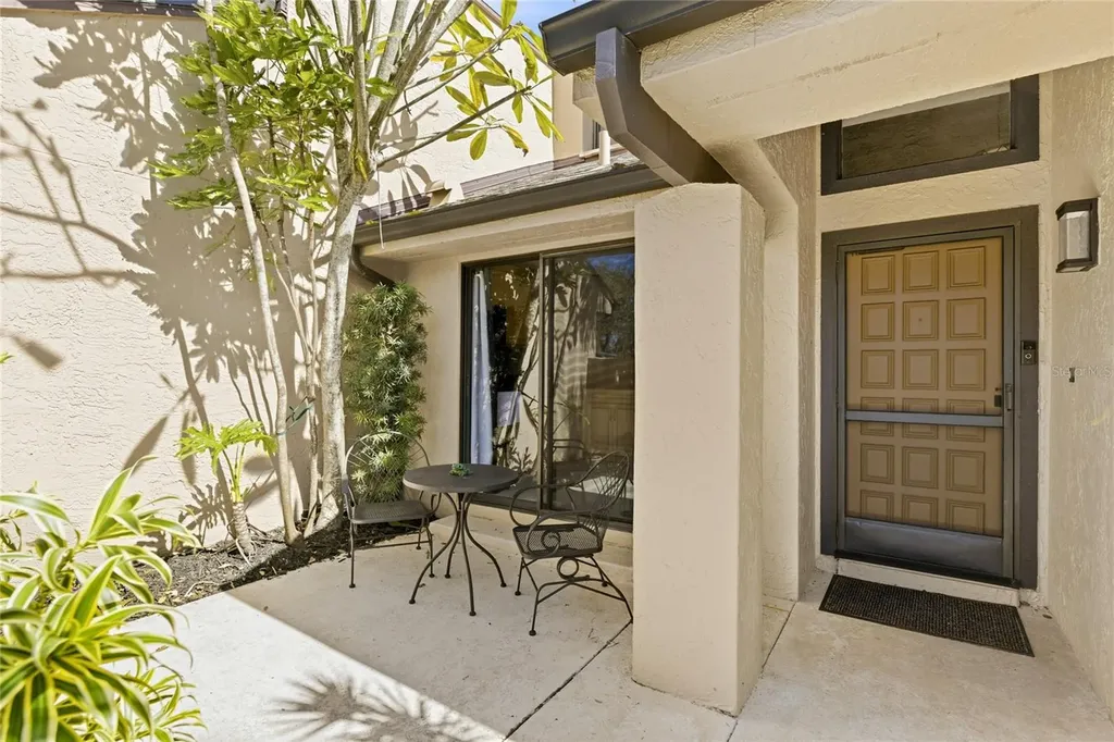 5207 Myrtle Wood Sarasota FL 34235