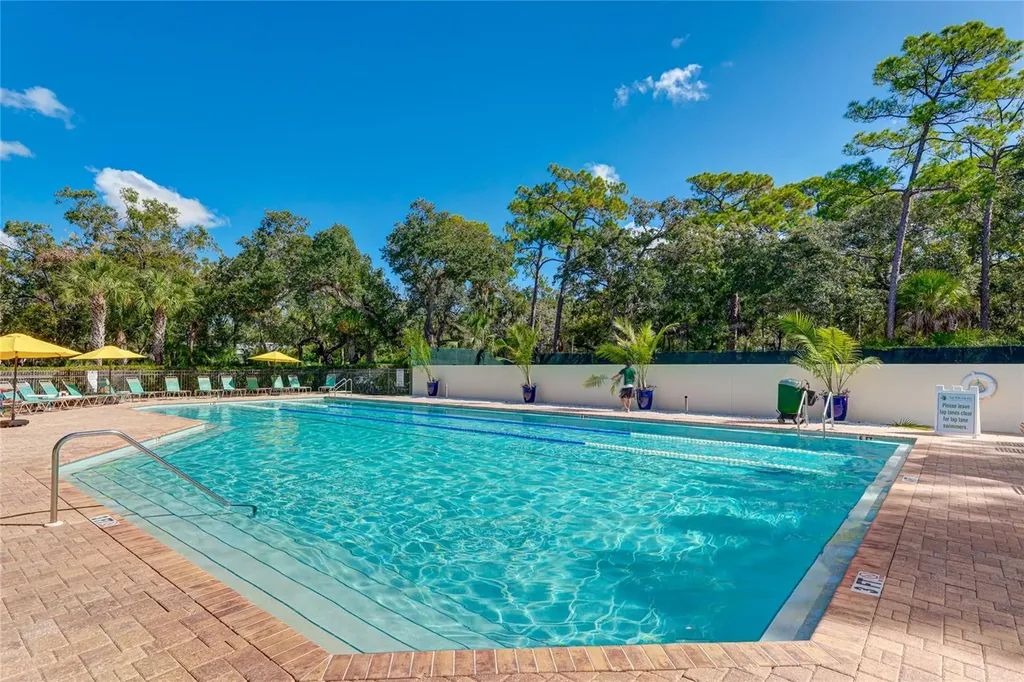 5207 Myrtle Wood Sarasota FL 34235