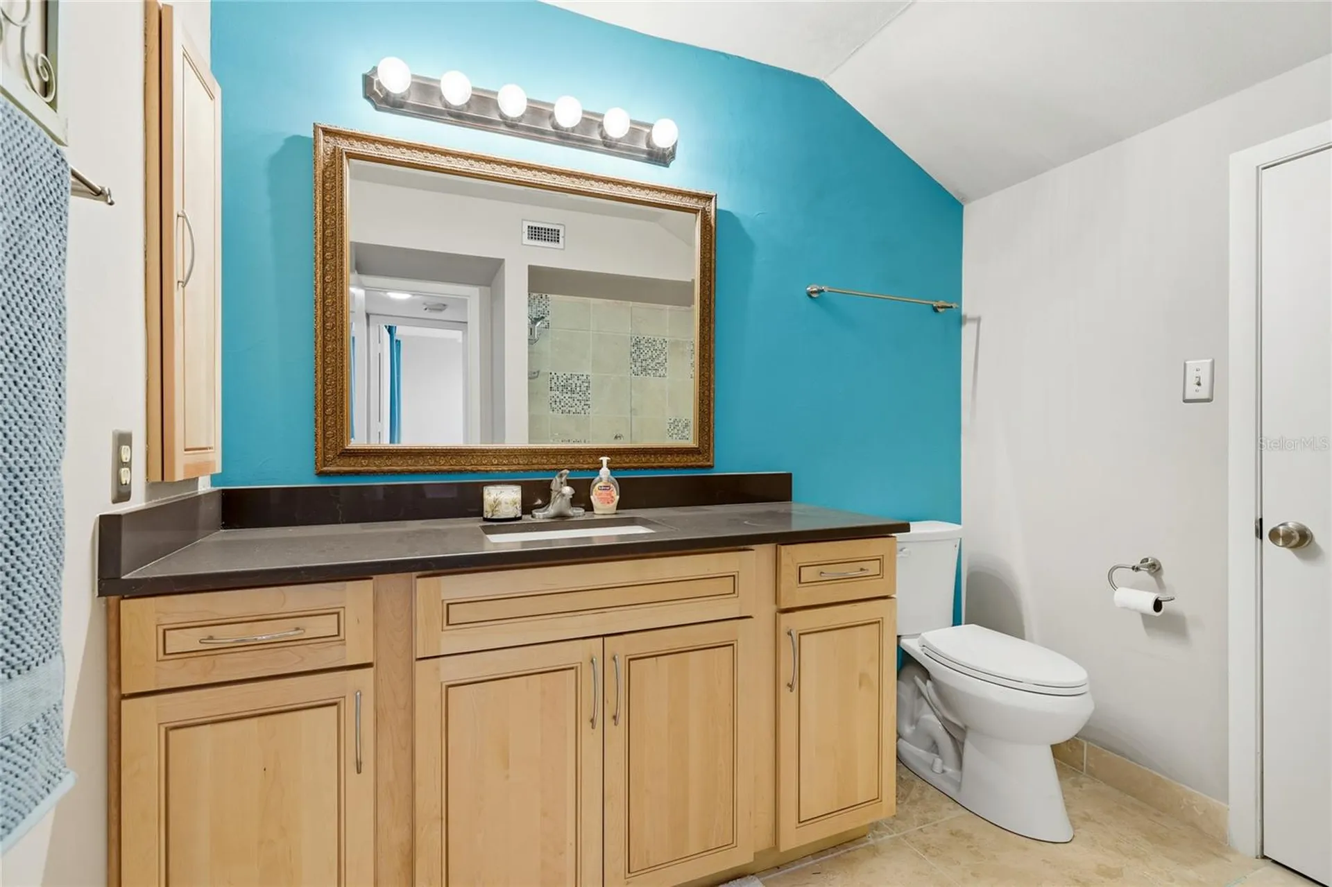 5207 Myrtle Wood Sarasota FL 34235