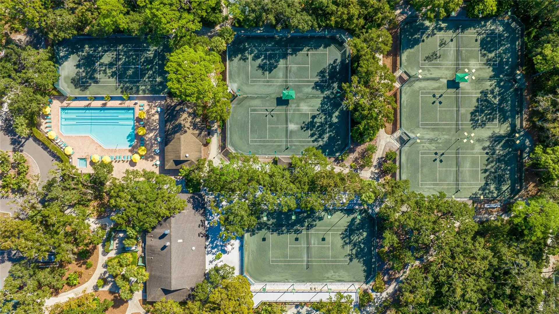 5207 Myrtle Wood Sarasota FL 34235