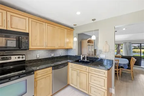 5207 Myrtle Wood Sarasota FL 34235
