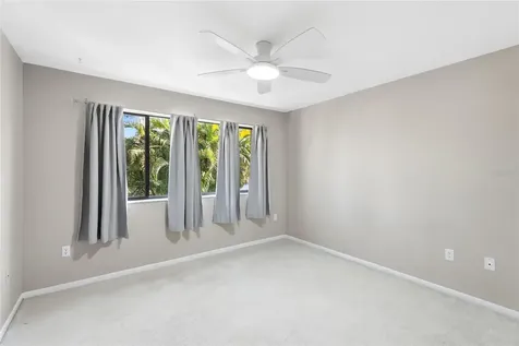 5207 Myrtle Wood Sarasota FL 34235