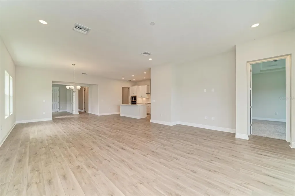 35563 Stableton Lane Zephyrhills FL 33541