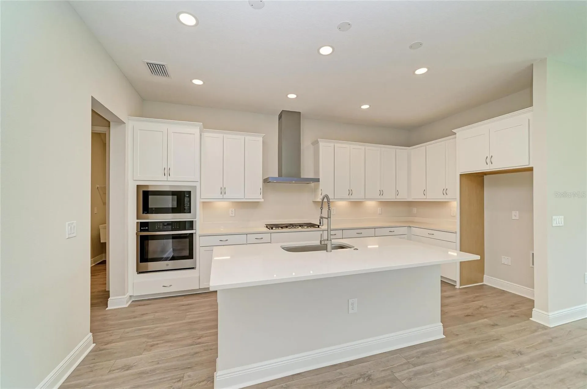 35563 Stableton Lane Zephyrhills FL 33541