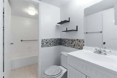 521 Midway Drive Ocala FL 34472