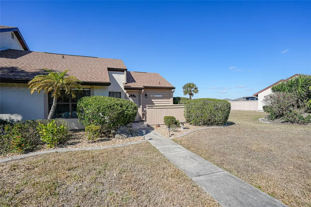 5701 Mashie Circle North Port FL 34287