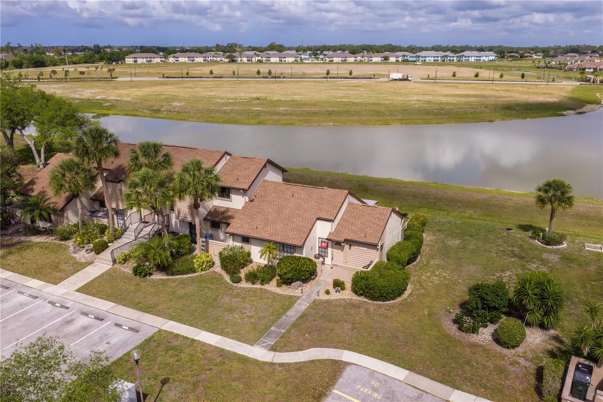 5701 Mashie Circle North Port FL 34287