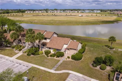 5701 Mashie Circle North Port FL 34287