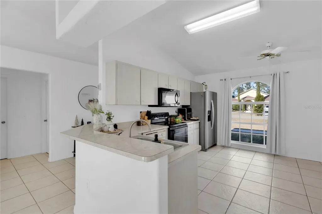 327 Salmon Court Kissimmee FL 34759