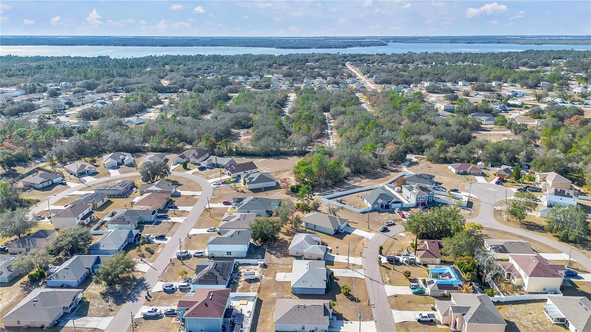 327 Salmon Court Kissimmee FL 34759