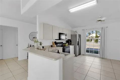 327 Salmon Court Kissimmee FL 34759