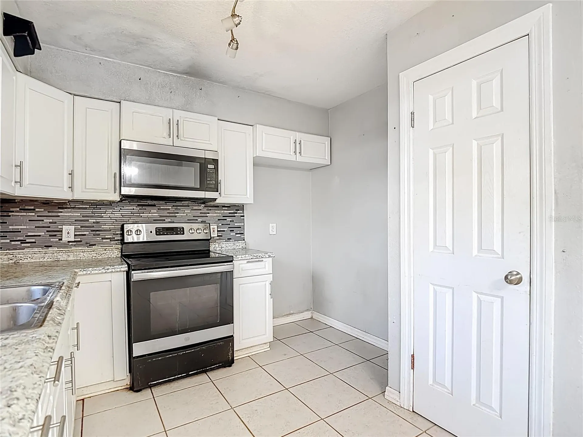 27183 Thorncrest Avenue Brooksville FL 34602