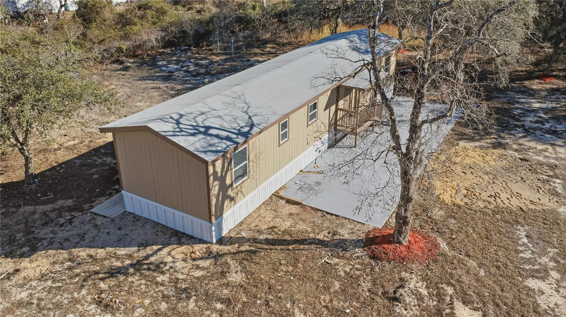 19661 SE 94th Place Ocklawaha FL 32179