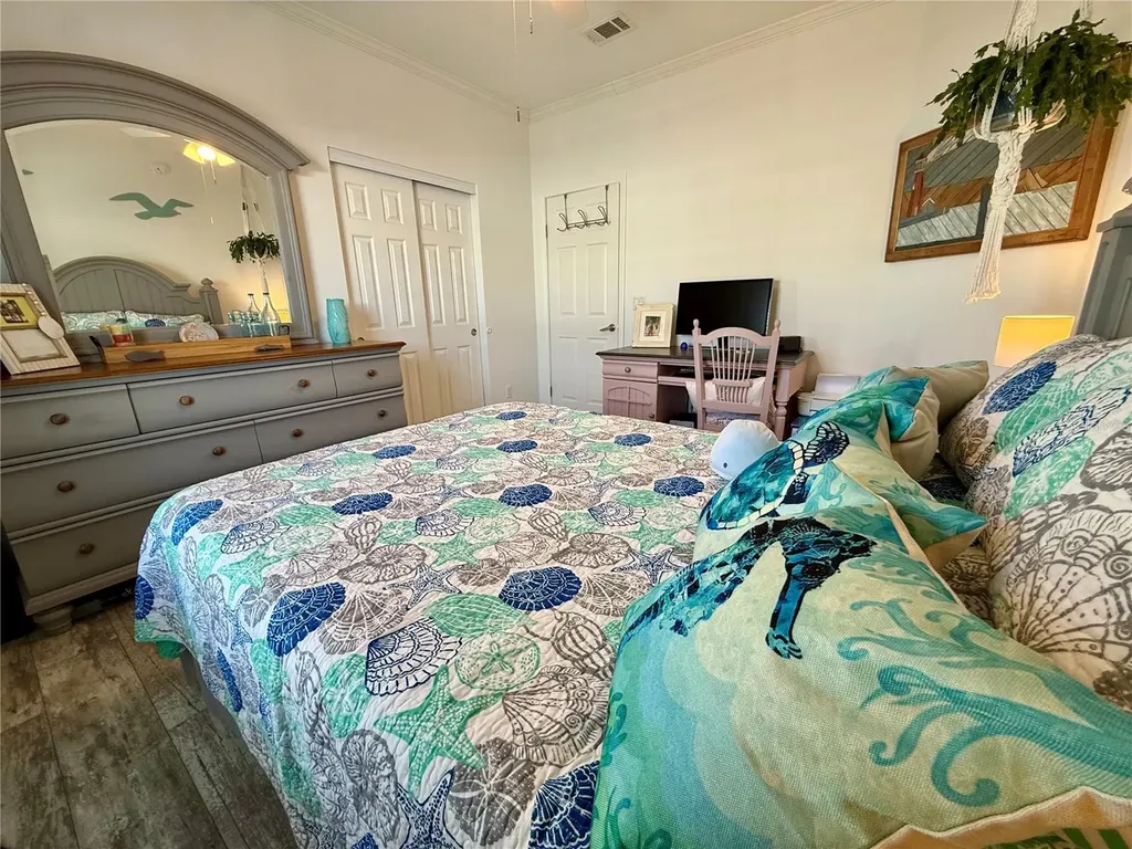 9790 66th Street N Pinellas Park FL 33782