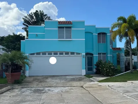 Calle Rio Pitahaya River Edge Hills Luquillo PR 00773