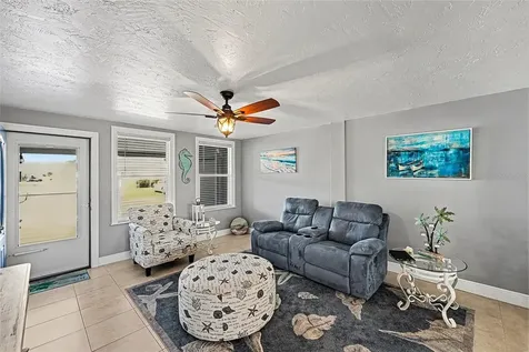 250 Rosery Road NW Largo FL 33770