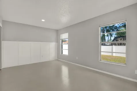 7516 S Sanibel Circle Temple Terrace FL 33637