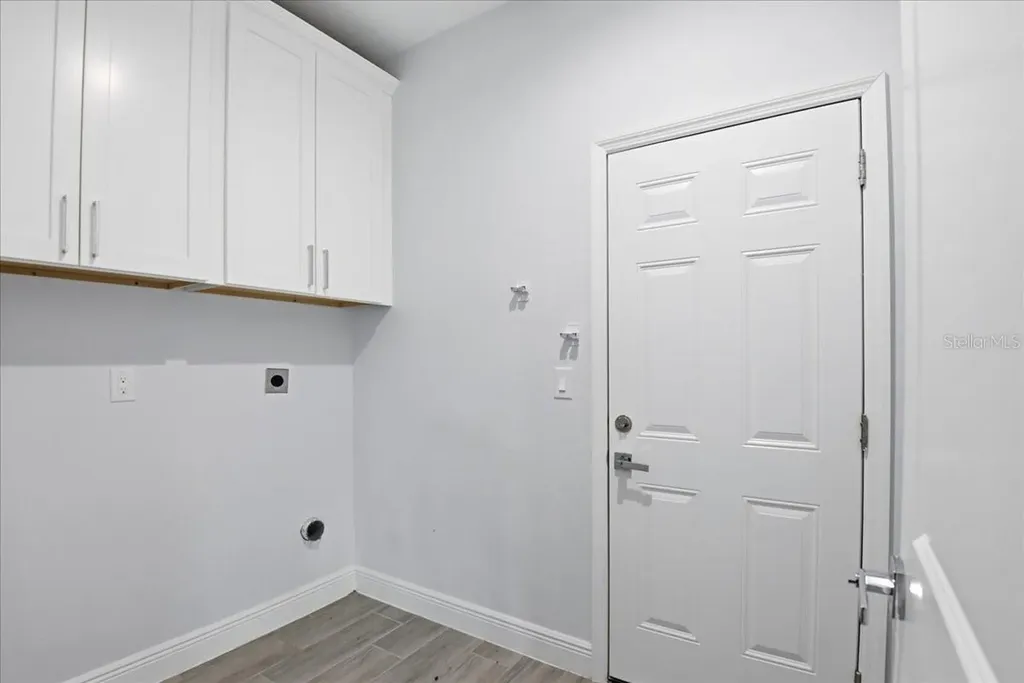 959 11th Avenue Deland FL 32724