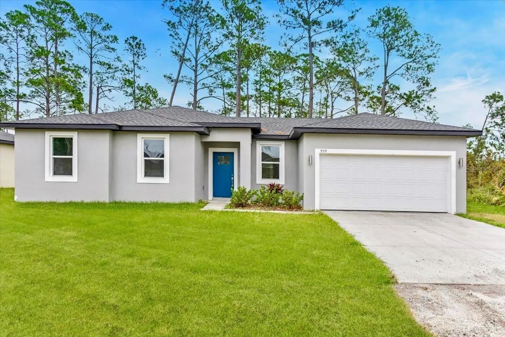 959 11th Avenue Deland FL 32724
