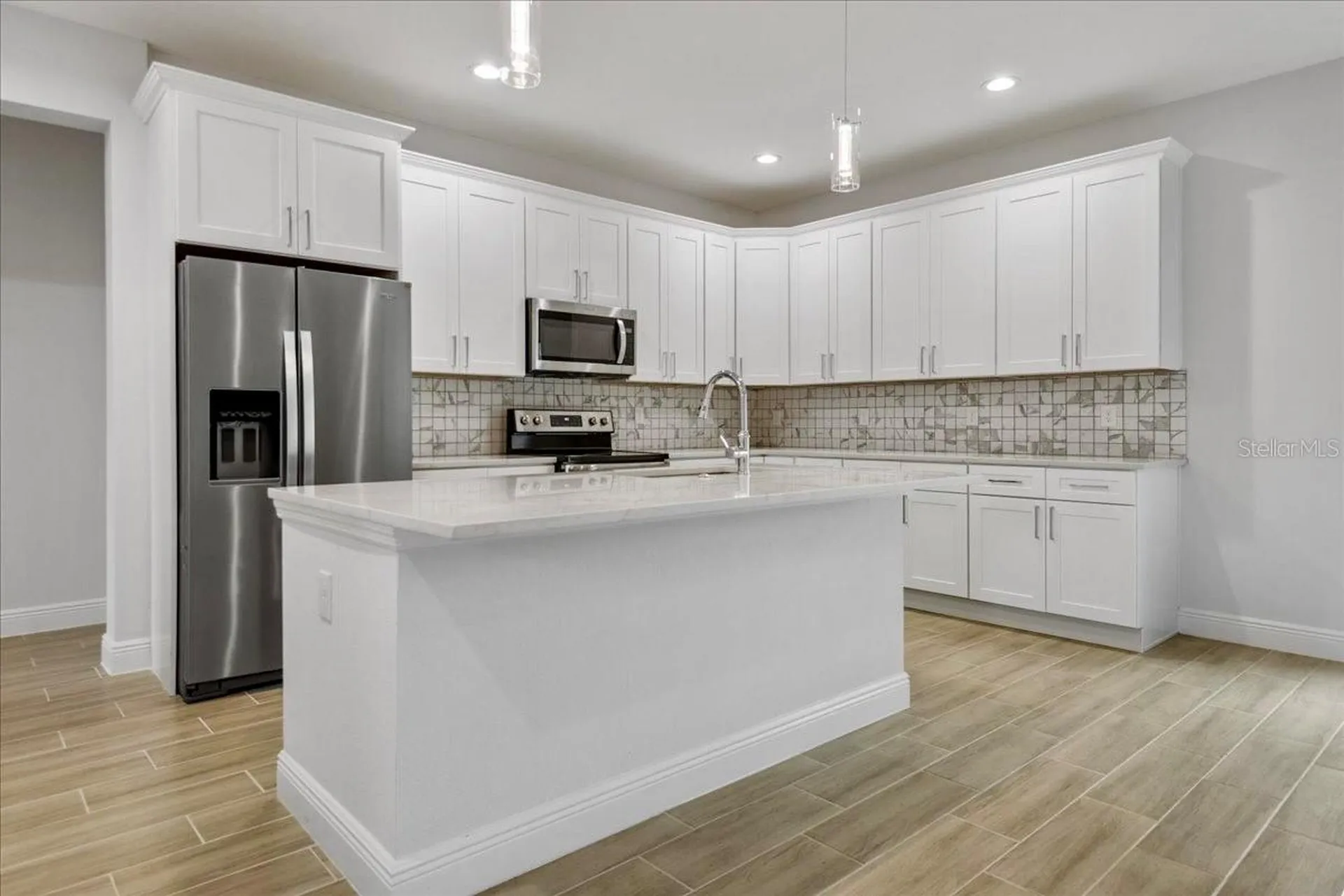 959 11th Avenue Deland FL 32724