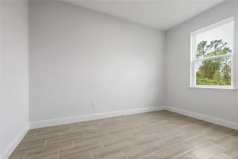 959 11th Avenue Deland FL 32724