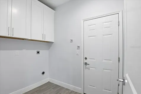 959 11th Avenue Deland FL 32724