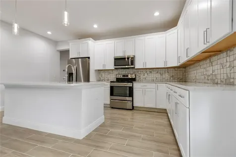 959 11th Avenue Deland FL 32724