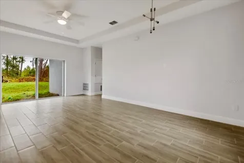 959 11th Avenue Deland FL 32724