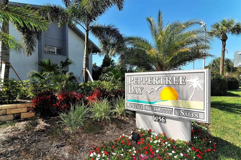 6047 E Peppertree Way Sarasota FL 34242