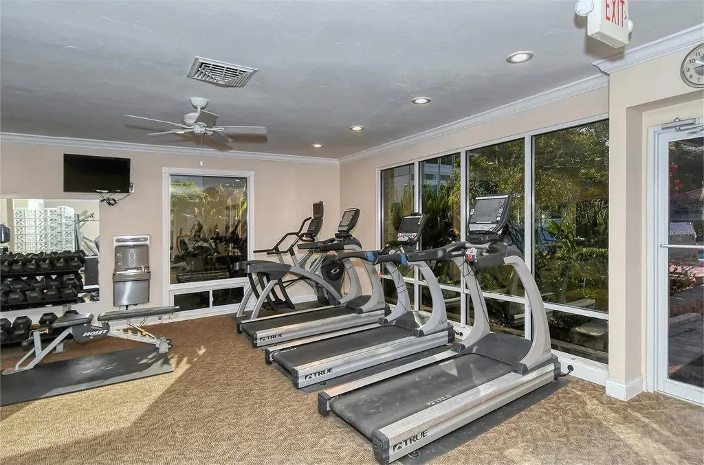 6047 E Peppertree Way Sarasota FL 34242