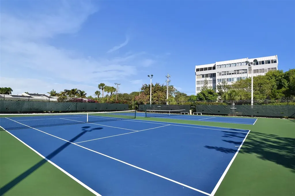 6047 E Peppertree Way Sarasota FL 34242