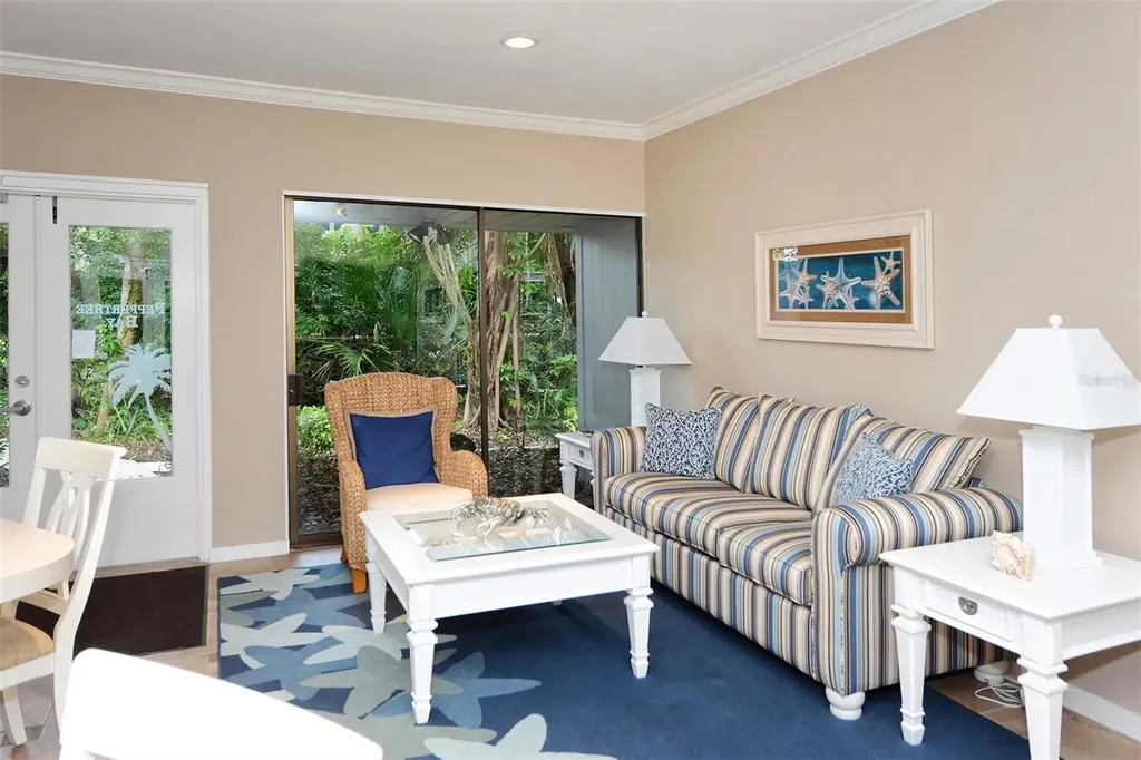 6047 E Peppertree Way Sarasota FL 34242