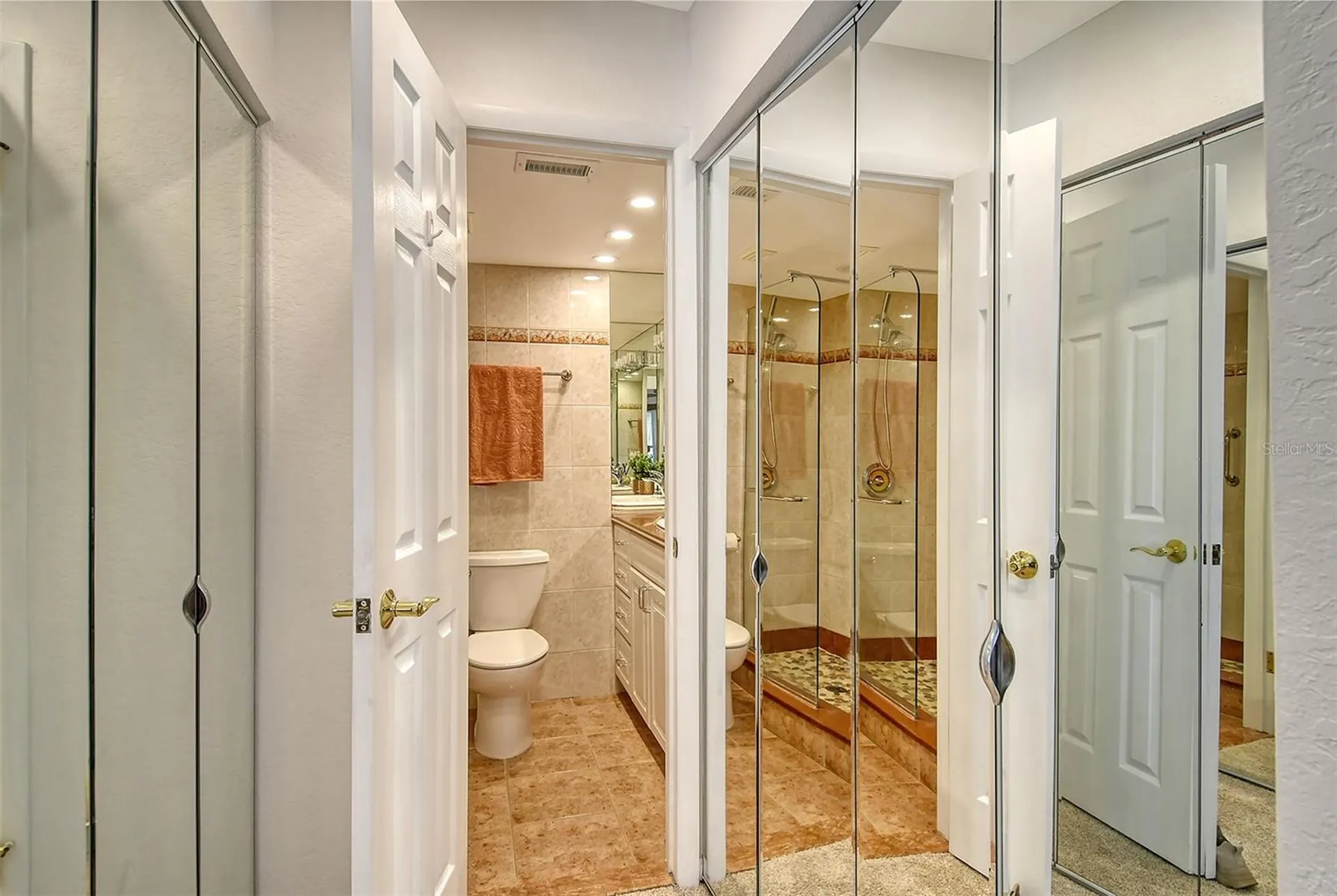 6047 E Peppertree Way Sarasota FL 34242