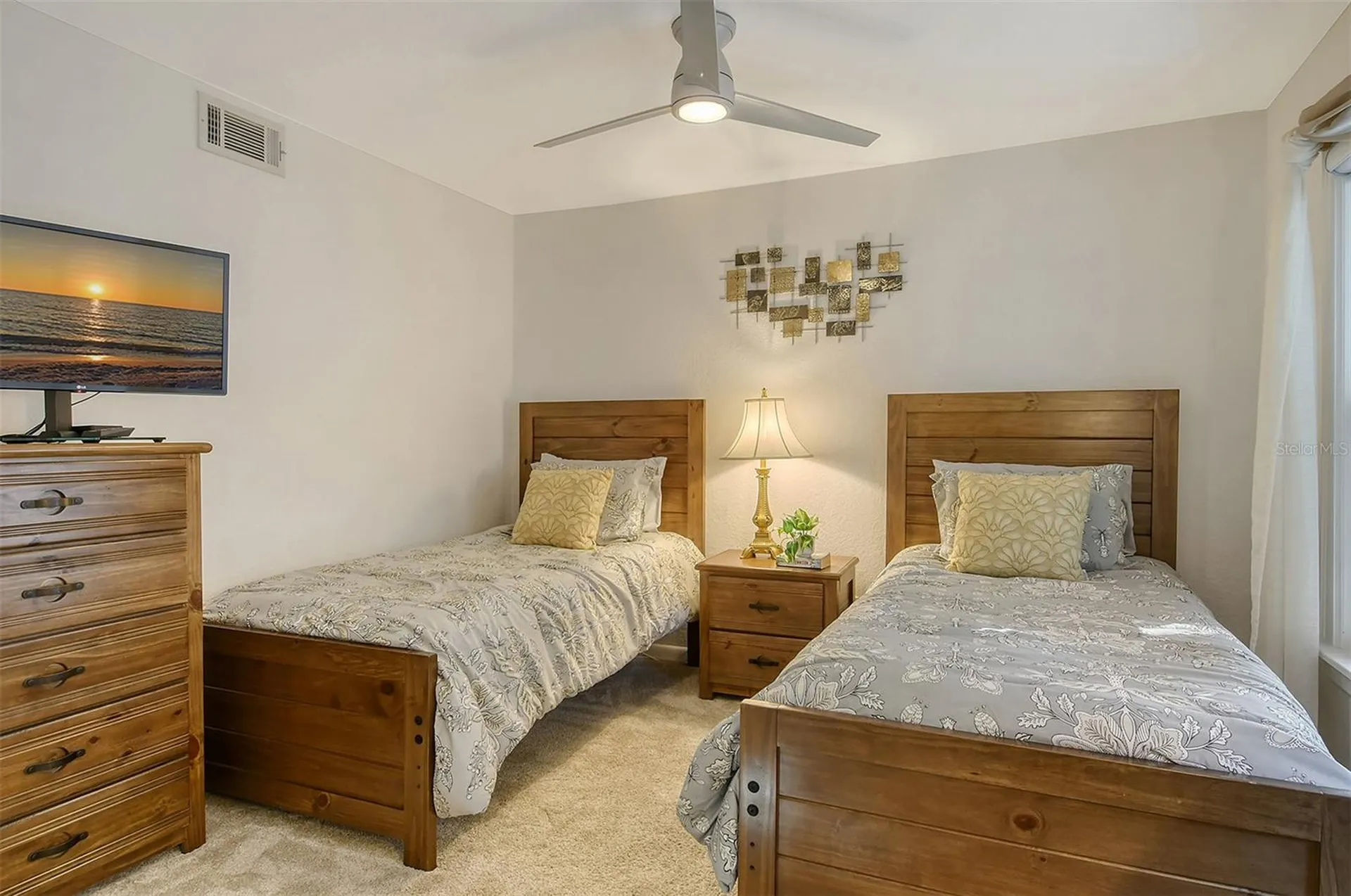 6047 E Peppertree Way Sarasota FL 34242
