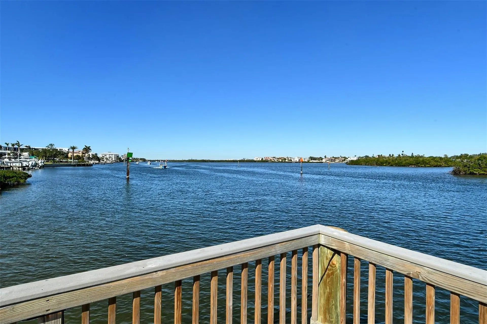6047 E Peppertree Way Sarasota FL 34242