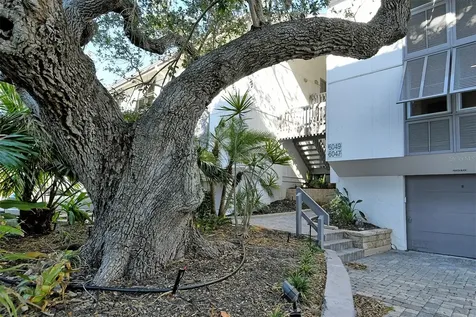 6047 E Peppertree Way Sarasota FL 34242