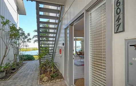 6047 E Peppertree Way Sarasota FL 34242