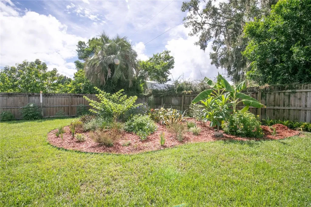 504 Ambassador Avenue Eustis FL 32726