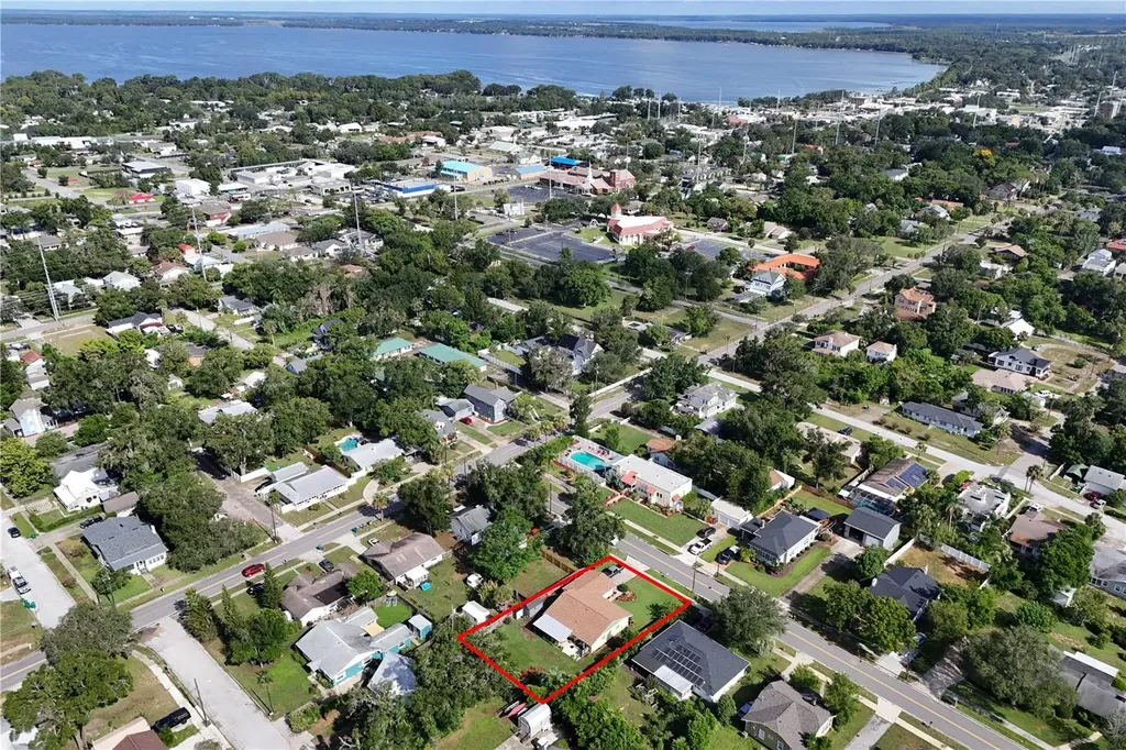 504 Ambassador Avenue Eustis FL 32726