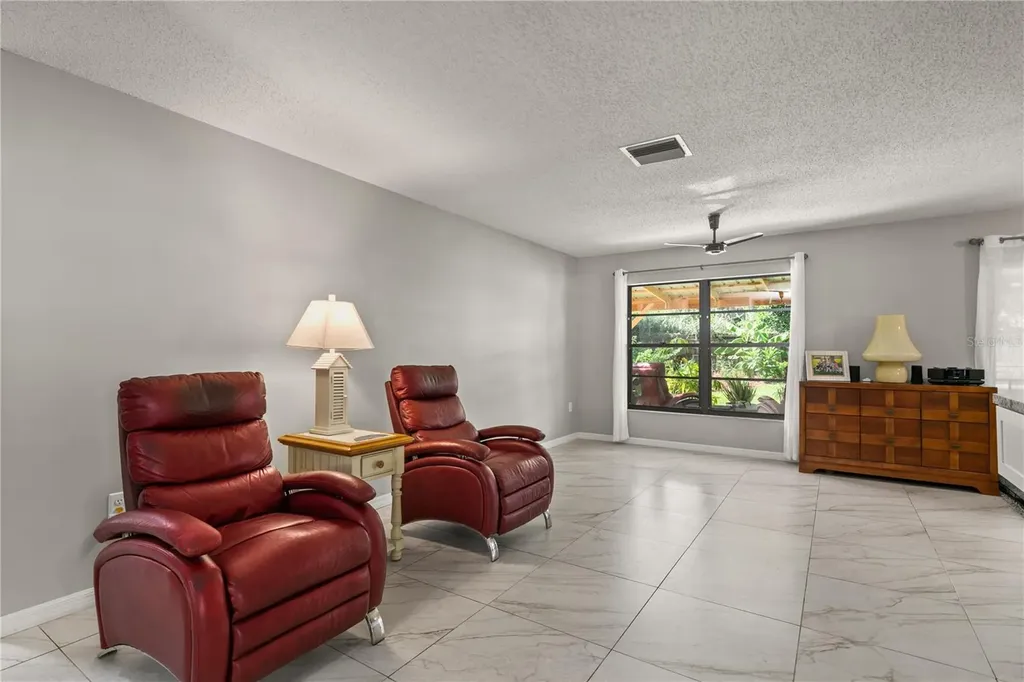 504 Ambassador Avenue Eustis FL 32726