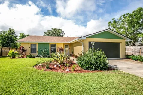 504 Ambassador Avenue Eustis FL 32726